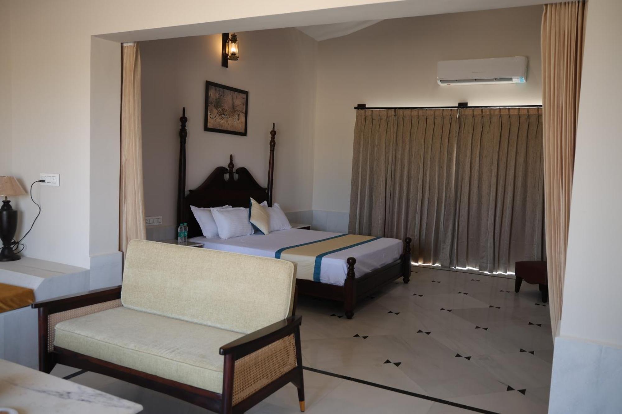 Отель Jawai Bera Leopard Camp Экстерьер фото