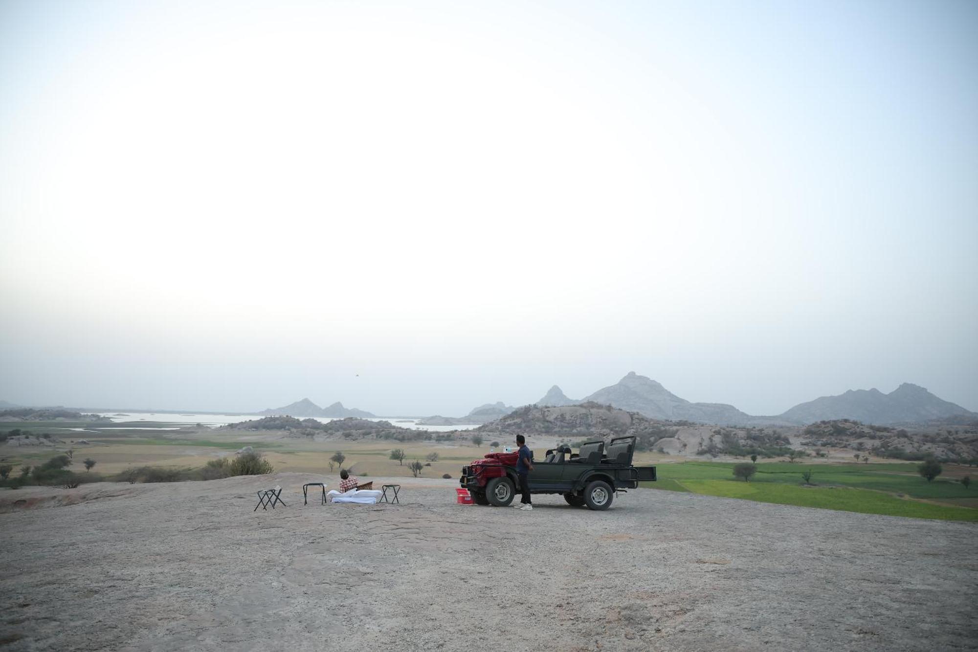 Отель Jawai Bera Leopard Camp Экстерьер фото