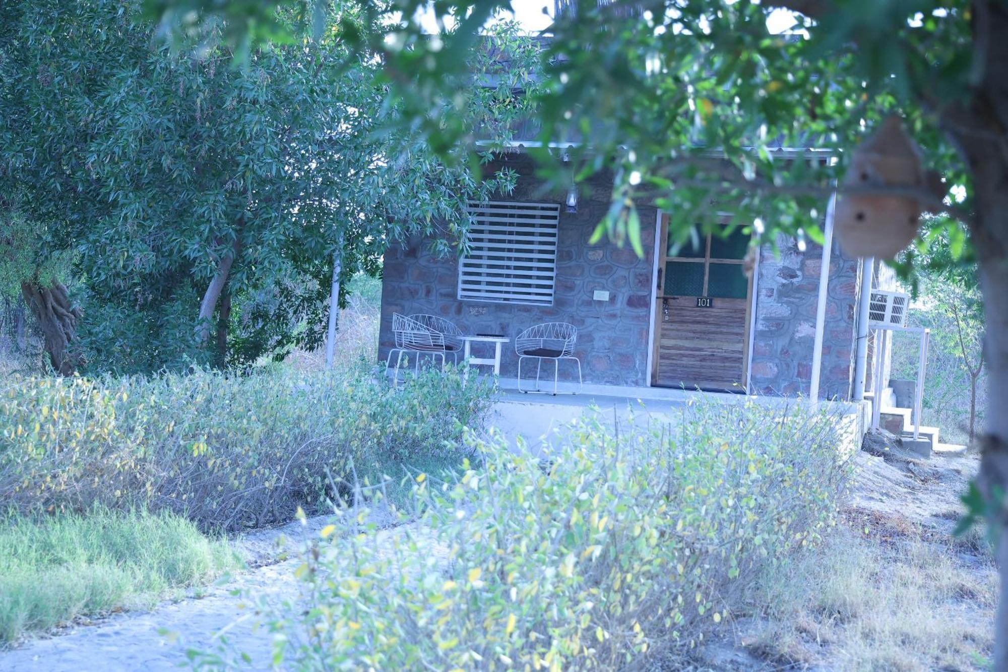 Отель Jawai Bera Leopard Camp Экстерьер фото